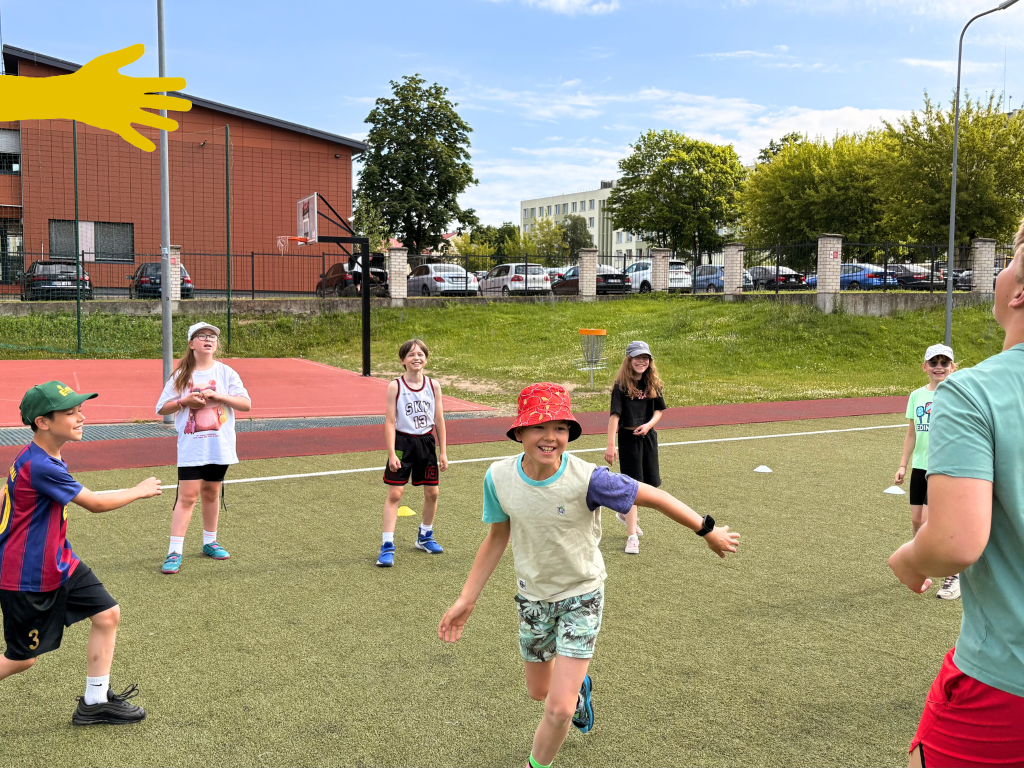 EIME vaikų dienos stovykla Vilniuje, sporto užsiėmimai vaikams