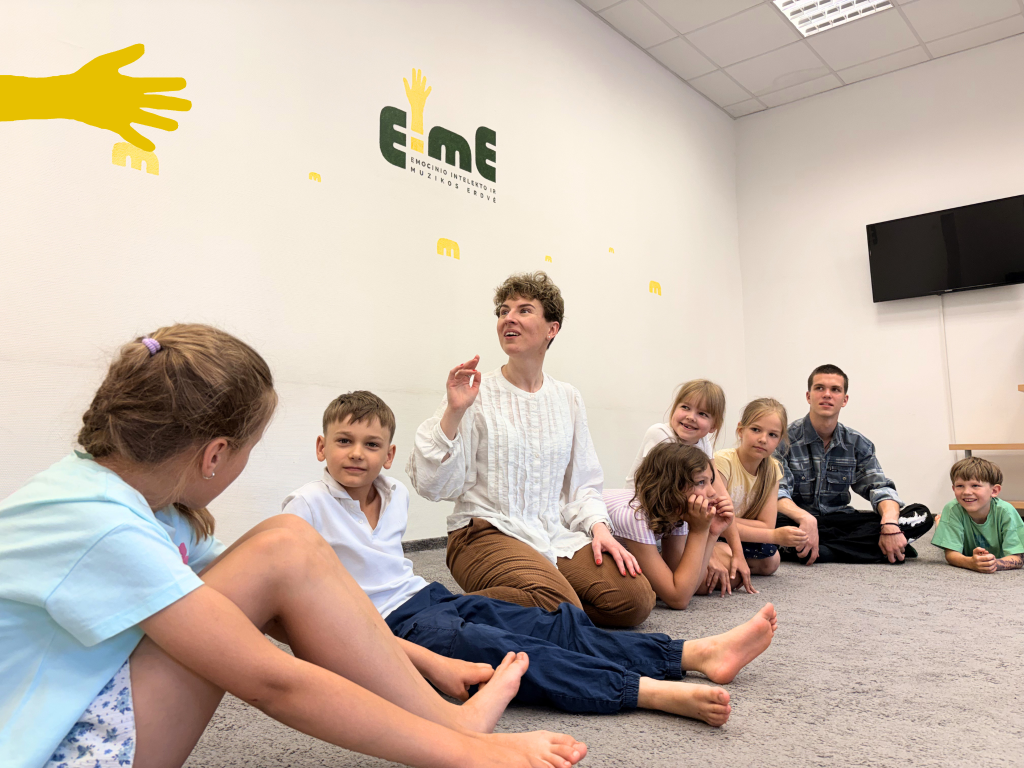 Teatro užsiėmimas EIME vaikų dienos stovykloje Vilniuje