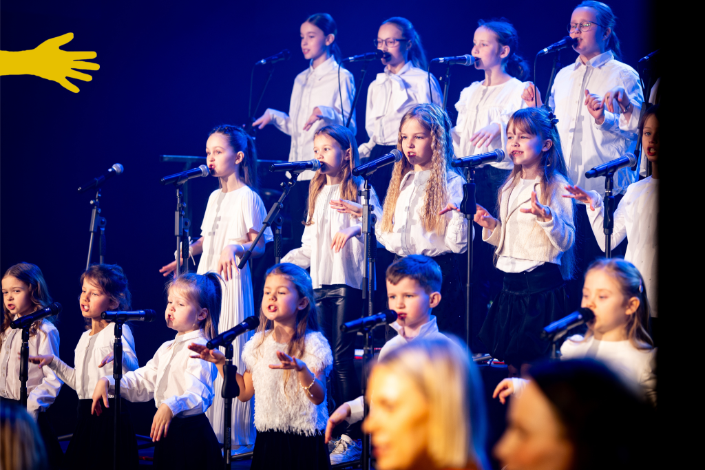 Pelėda Drūlija ir Šmikis, dantų šepetukas, muzikinis spektaklis vaikams Spintos istorija, EIME muzikos užsiėmimai