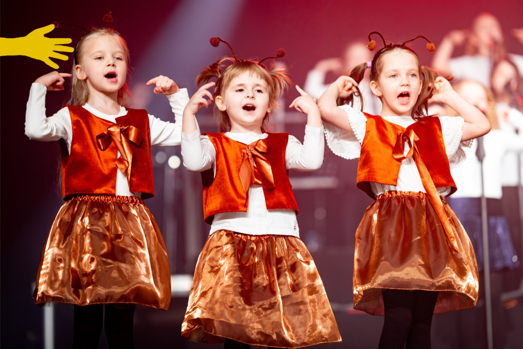 Pelėda Drūlija ir Šmikis, dantų šepetukas, muzikinis spektaklis vaikams Spintos istorija, EIME muzikos būrelis